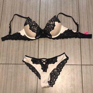 2/$30 🌻 Beyond Sexy Ultimate Plunge Set